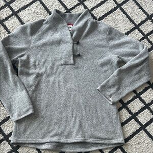 Women’s xl The North Face Gray Sweater fleece.